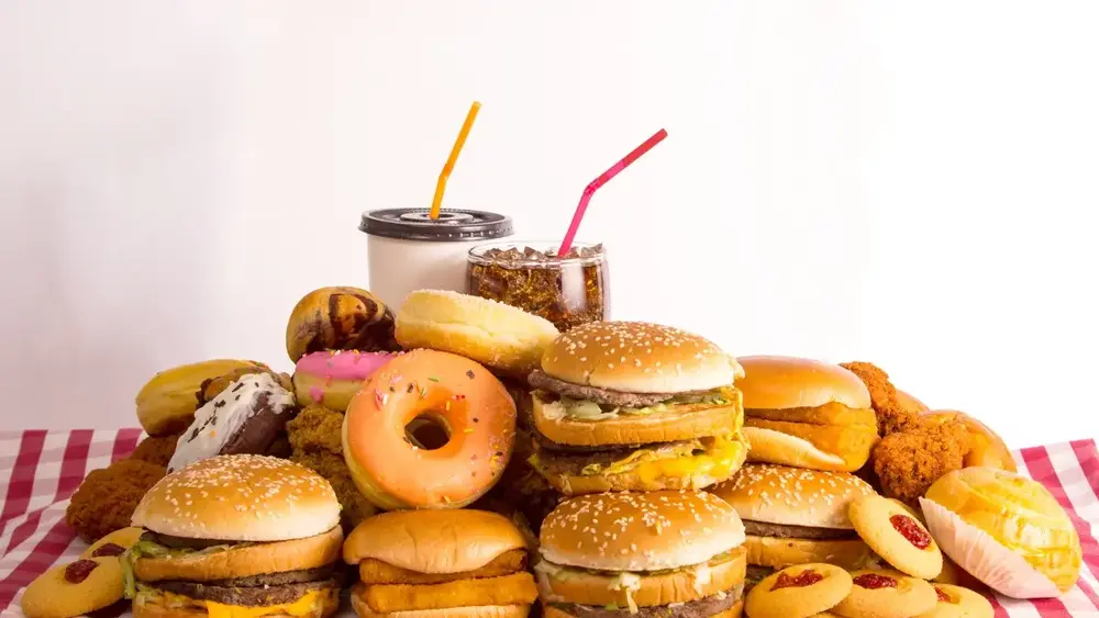 Quais os alimentos que inflamam a coluna